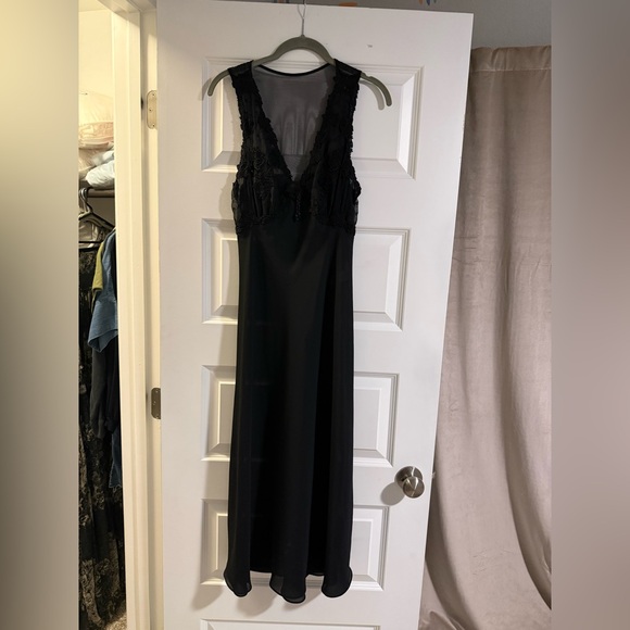 Vintage Black Beaded Nightgown Medium - Picture 4 of 6